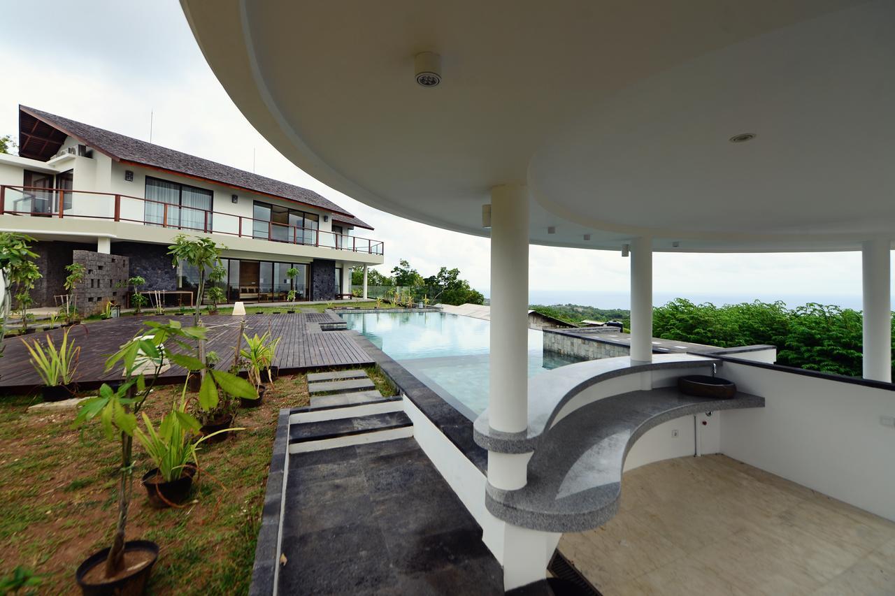 Uluwatu Villa Exterior photo